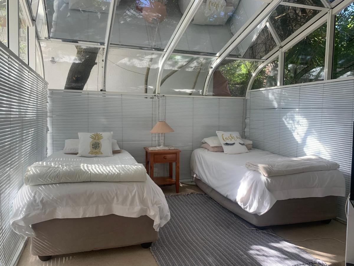 The Little Hideaway Guesthouse Стелленбос Екстер'єр фото
